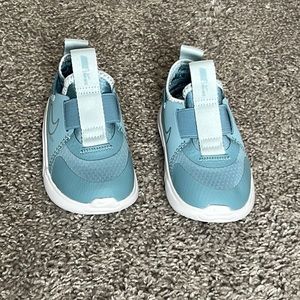 Toddler Boy’s Nike Shoes size Toddler 6